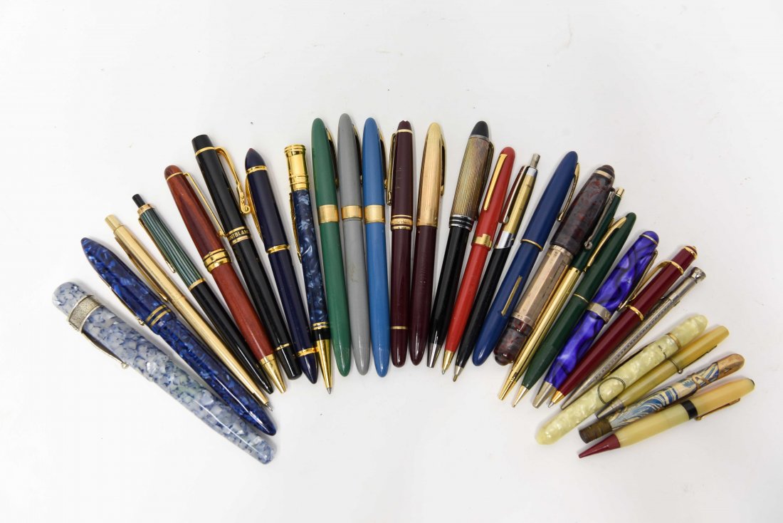 GROUPING OF FOUNTAIN PENS ETC (1 of 10)