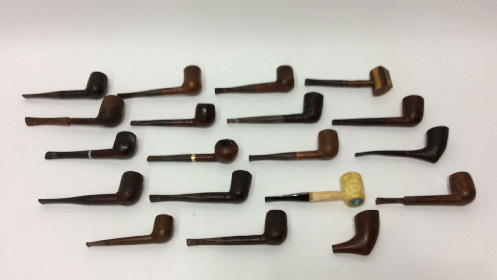 GROUPING OF SMOKING PIPES (1 of 5)