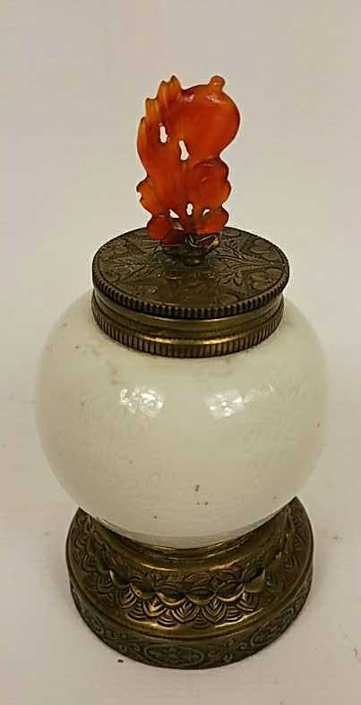 CHINESE INKWELL: Blanc de chine porcelain, carnelian, brass. Dimensions: H 4.5" x DIA 2.25" Condition: a couple hairline cracks
