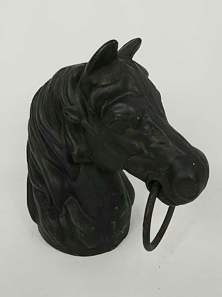 CAST IRON HORSE HEAD HITCHING POST (1 of 3)