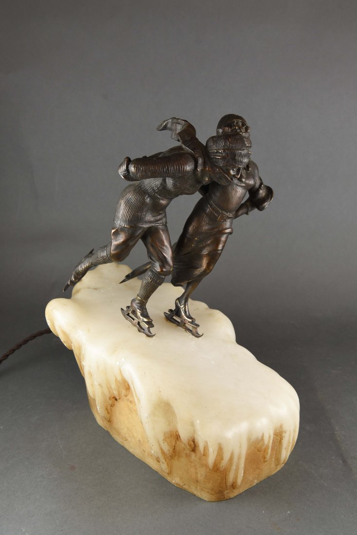ALABASTER AND AUSTRIAN BRONZE SKATER LAMP (1 of 10)