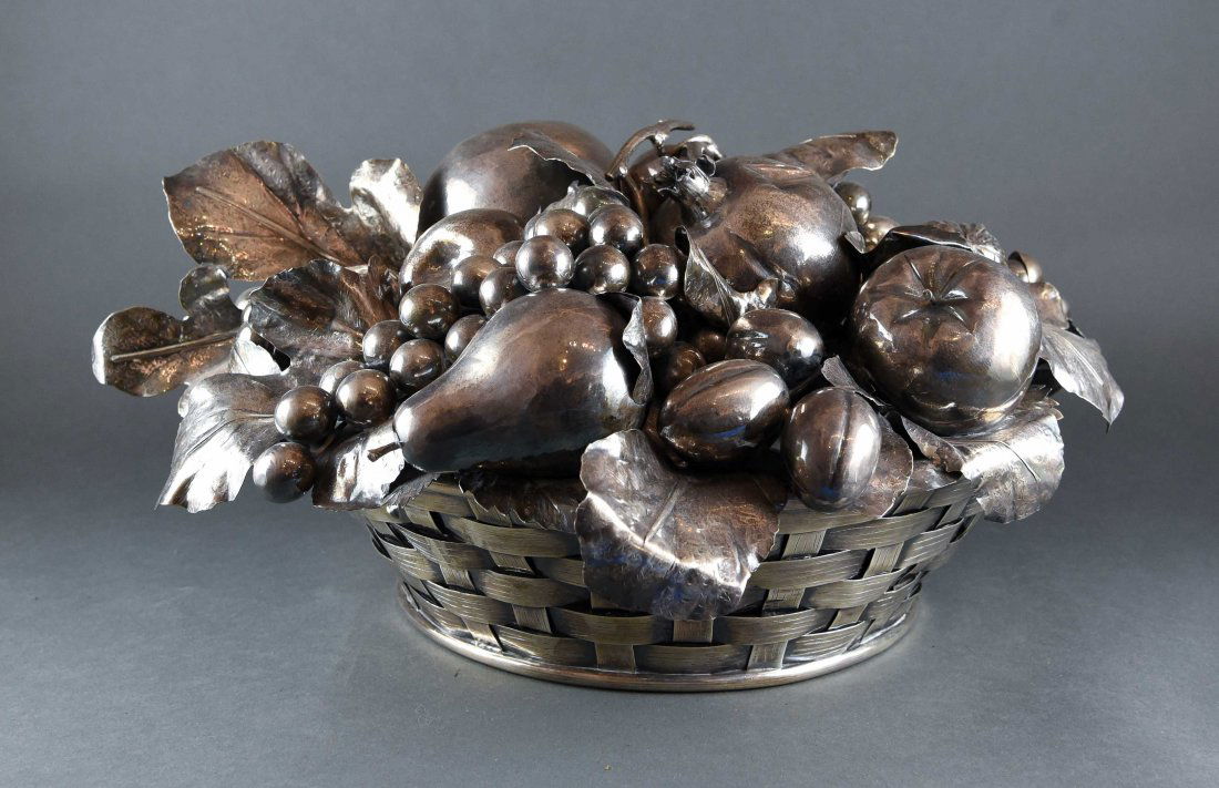 GIANT FRUIT BASKET IN THE STYLE OF BUCCELLATI (1 of 10)