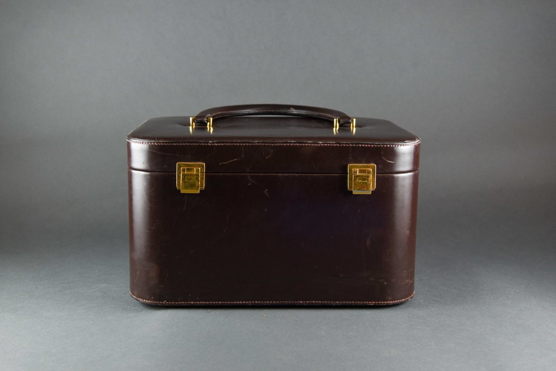 HERMES BROWN LEATHER TRAIN CASE (1 of 10)