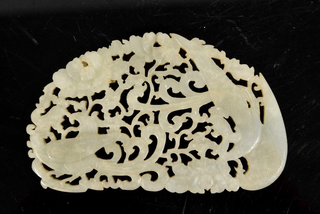 CHINESE 18TH C. JADE CARVING (1 of 5)