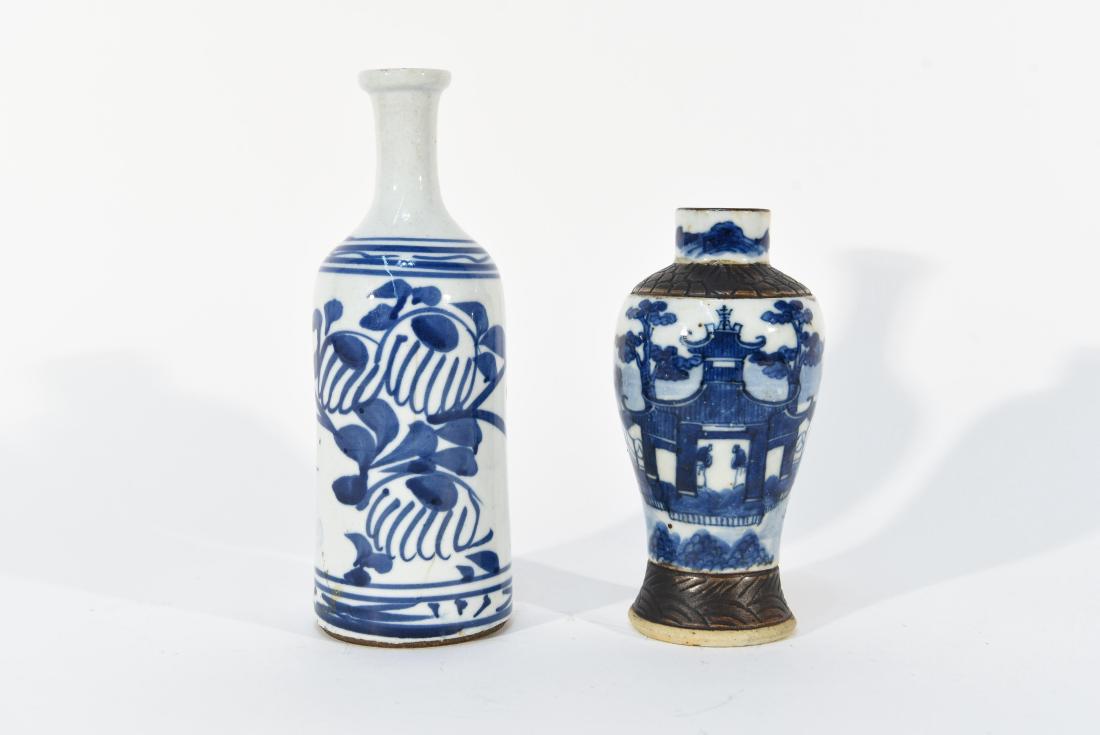 PAIR OF ASIAN BLUE & WHITE VASES (1 of 8)