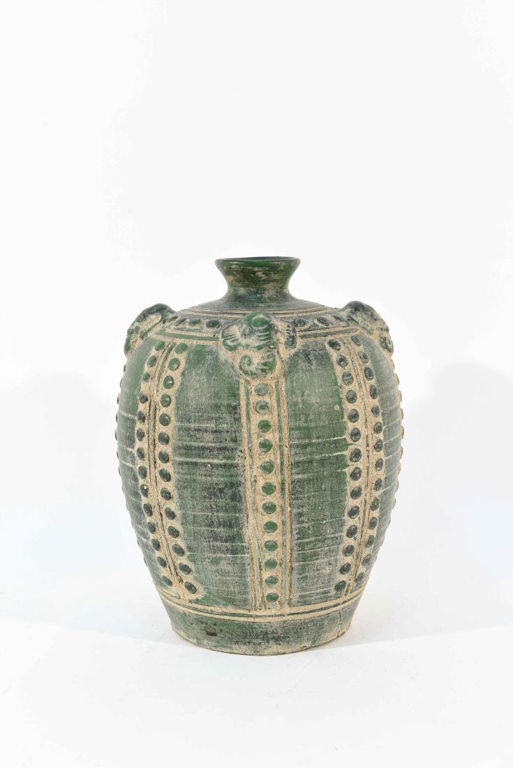 EARLY-MID 20TH C. EARTHENWARE VESSEL: Dimensions: H 13" x DIA 10" Condition: No issues to note.