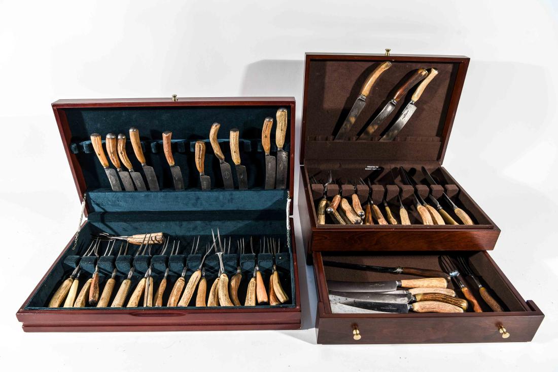 GROUPING OF ANTLER HANDLE CUTLERY (1 of 10)