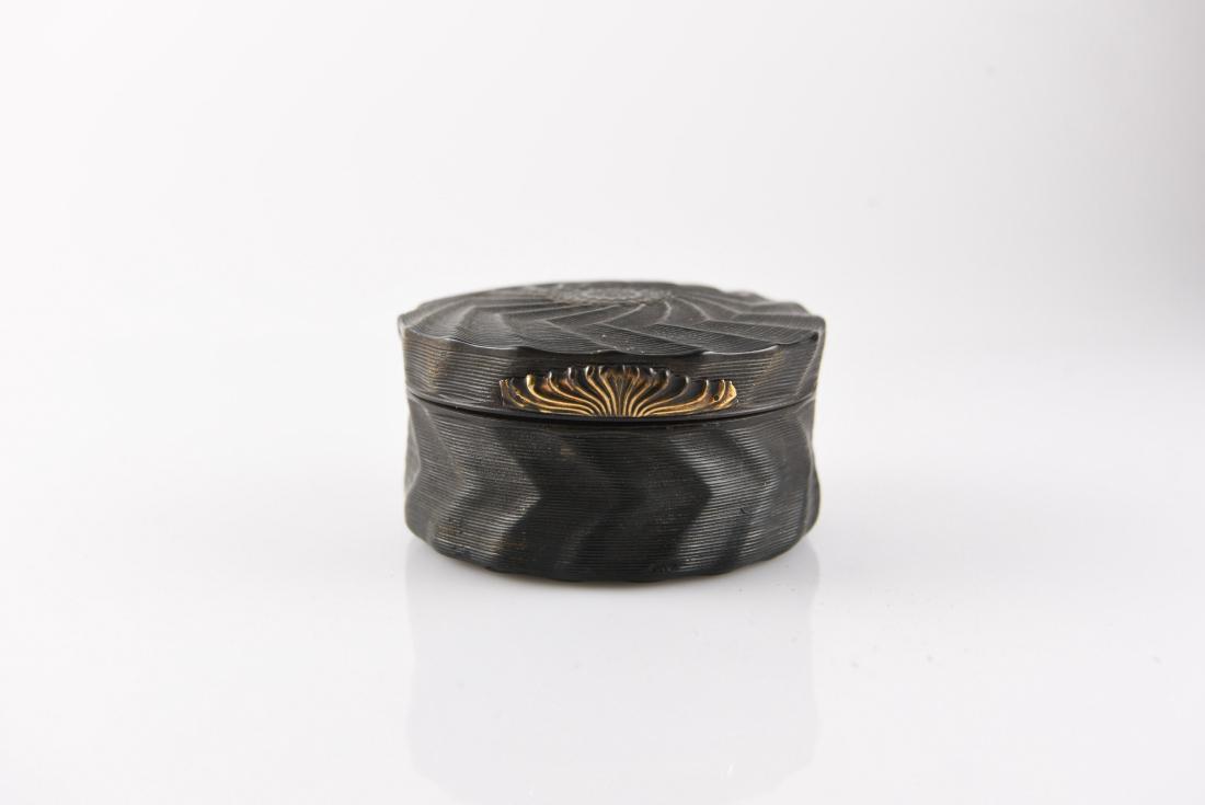 CARVED VICTORIAN DRESSER BOX (1 of 6)