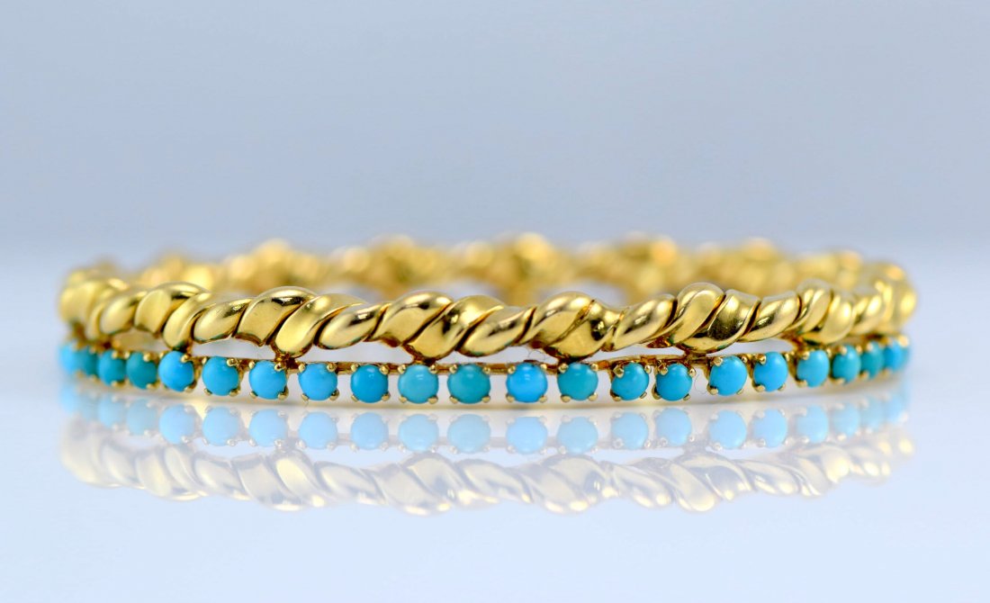 Van Cleef & Arpels 18K YG Turquoise Bangle. (1 of 6)