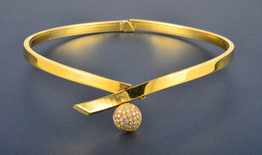 Cartier 18K Collar form necklace: Cartier 18K Collar form necklace with hinge design and pave central dome drop Signed: 750 signed Cartier Dimensions 4 1/2"w x 5 1/2"h Gross weight: 20.3 dwt