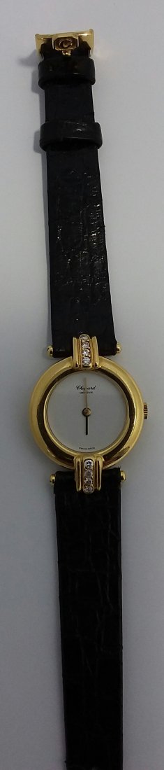 Chopard Geneve Watch: Chopard Geneve quartz WatchWeight: 22.8 gramsApprox. .16ct. DIamondsVery fineGreat qualityExcellent condition18k gold