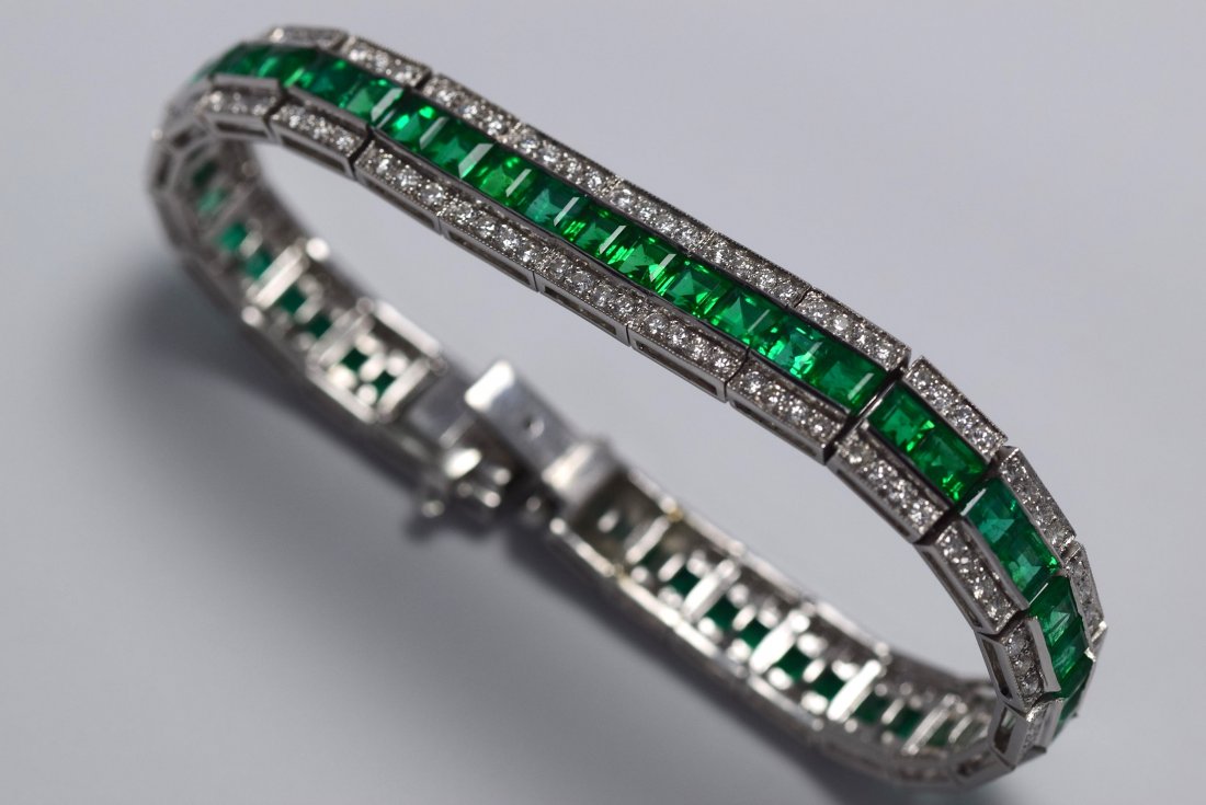 Emeralds Diamonds Platinum Bracelet. (1 of 3)