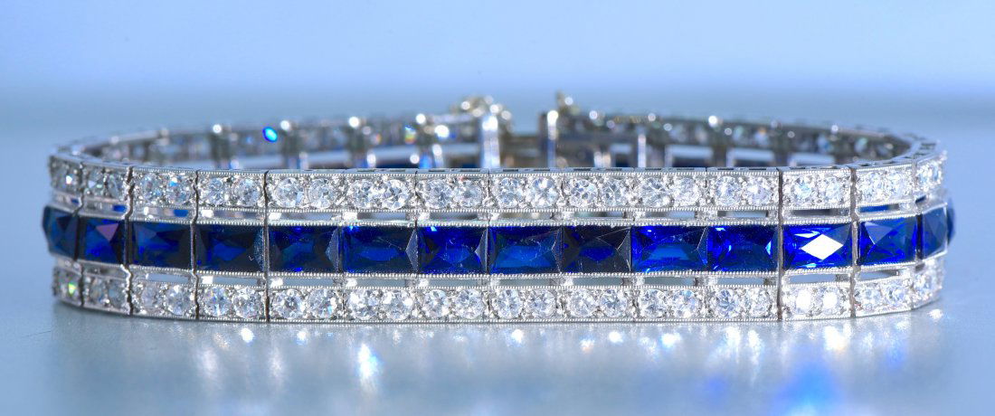 Plat. Diamond and Blue Stone Very Well Made Bracelet. (1 of 3)