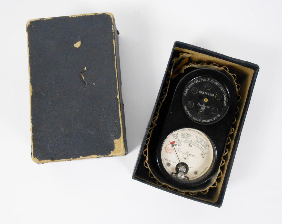 Vintage Sight Meter, Circa 1934: Manufactured by The Sight Light Corporation, Essex, Connecticut. L. 4 1/4 inches.