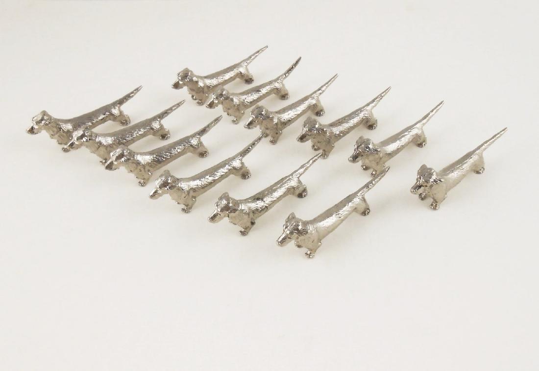 Twelve Daschund-Form Knife Rests (1 of 1)