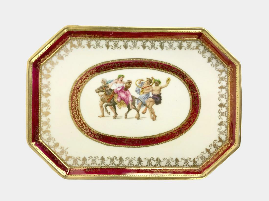 Handpainted European Porcelain Tray: Handpainted porcelain dressing table tray, European, circa late 19th, early 20th century. No apparent damage or repairs noted. 5 7/8 x 8 1/8 inches.