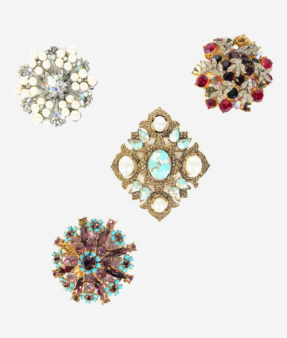 Group Of Four Vintage Fashion Pins (1 of 2)