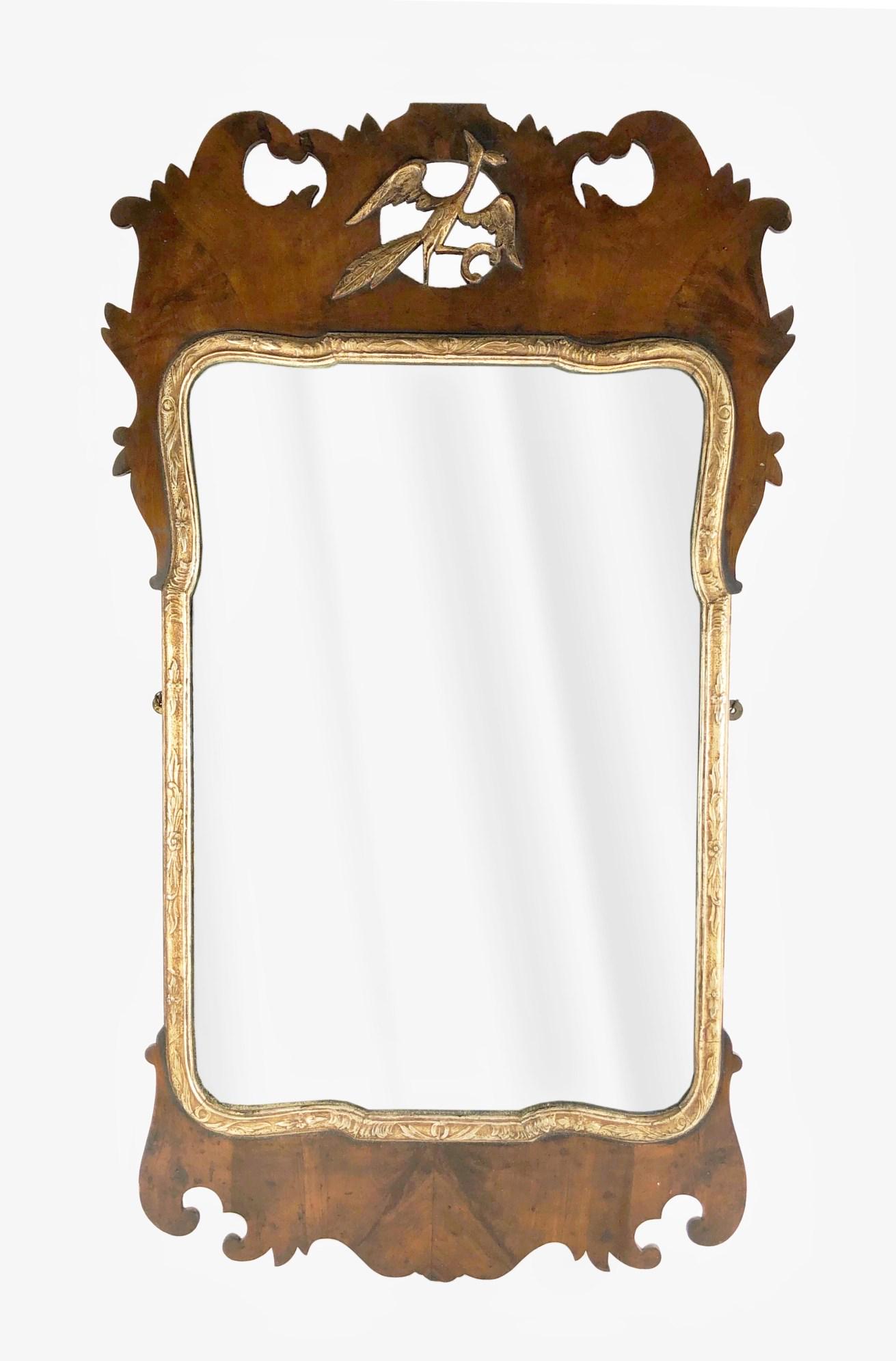 Antique American Federal Mirror, Circa 1830 (1 of 3)