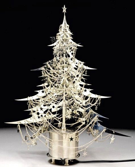 Shi Jinsong Christmas Tree Sculpture: Musical Christmas tree stainless-steel sculpture by Shi Jinsong (b. 1969), circa 2007. Complete with motor, gear, and electric chip. Excellent condition. H. 19.3 inches. W. 21.3 inches. Original signe