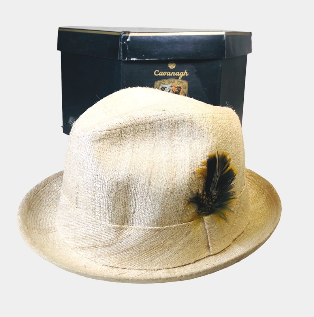 Vintage Fedora With Box: Vintage fedora with box. Very good condition.