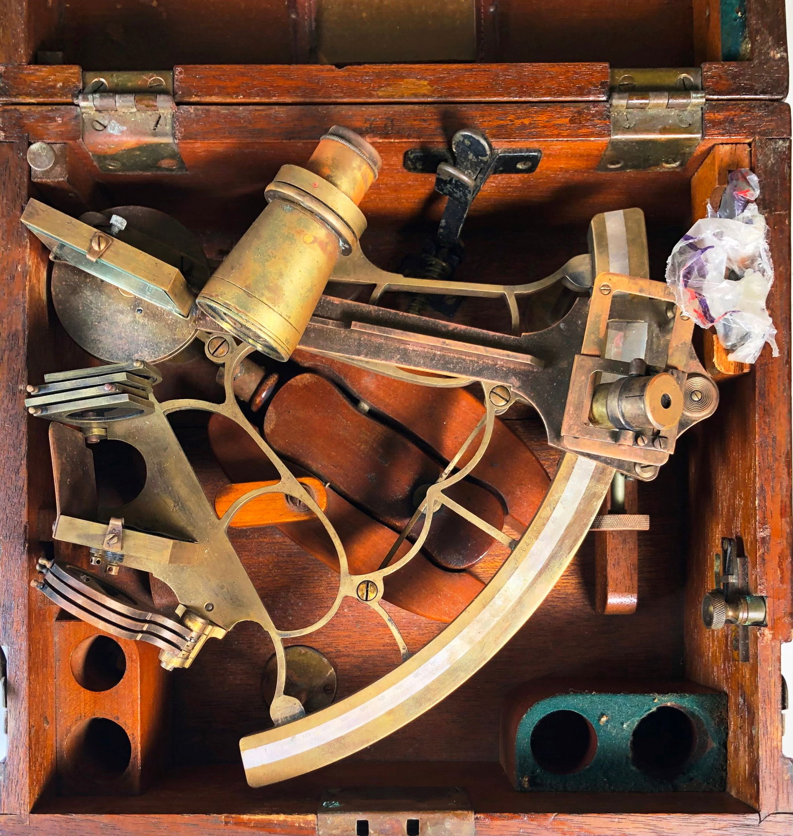 Nautical Sextant (1 of 3)