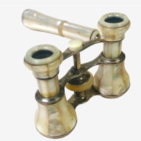 French Mother-Of-Pearl Opera Glasses, Circa 1900