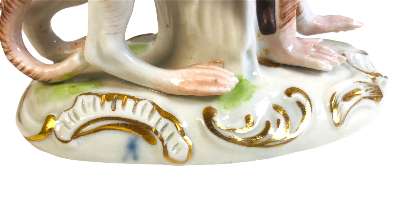 Meissen Monkey Piano Player - 4