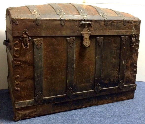 Antique Dome-Top Steamer Trunk (1 of 5)