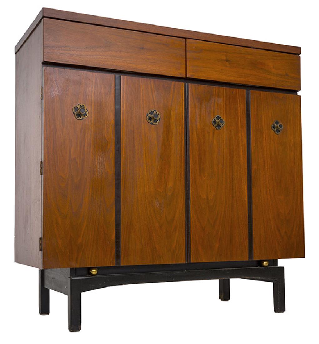 Arthur Umonoff Chest (1 of 13)