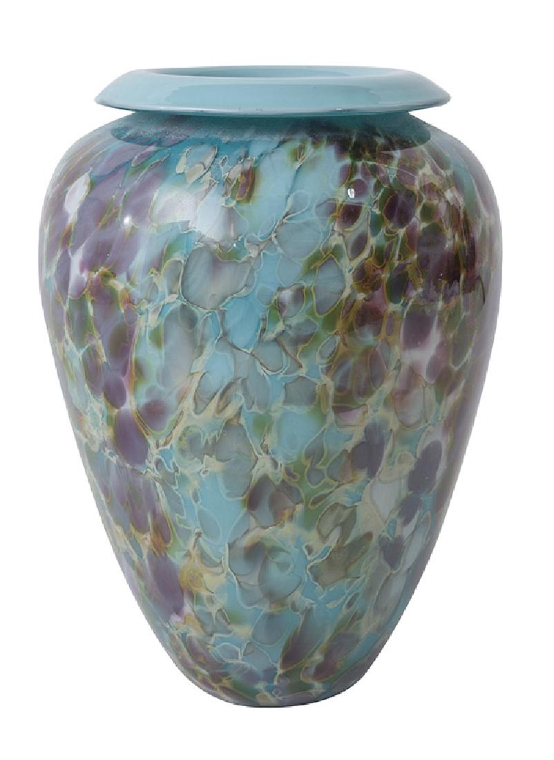 Stephen Rolfe Powell Vase (1 of 8)