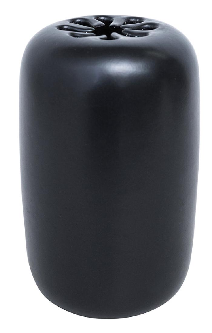 David Gil Vase: Vase. Bennington Pottery. USA, 1960's. Manufacturer's mark to underside. Glazed Ceramics. 4 1/2 dia x 7 1/2h.