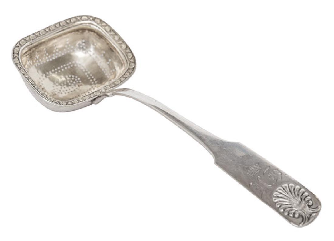 Nikolai Dubrovin 84 Russian Silver Tea Strainer (1 of 6)