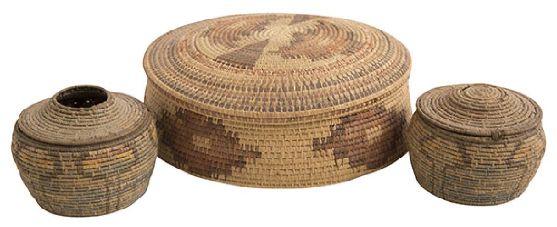 Lidded African Raffia Basket Plus (1 of 11)