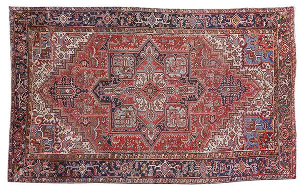 Heriz Rug (1 of 8)