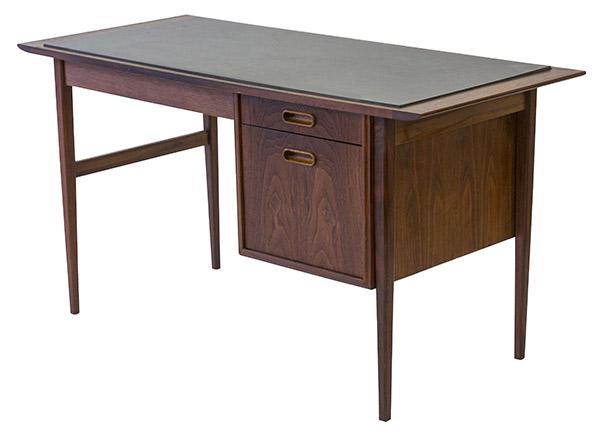 Mid Century Danish Style Desk (1 of 11)