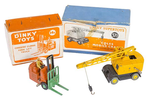 Dinky Toys Super Toys # 571 & Fork Lift (1 of 6)