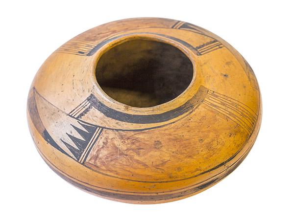 1940s Southwest Pottery Vase (1 of 7)