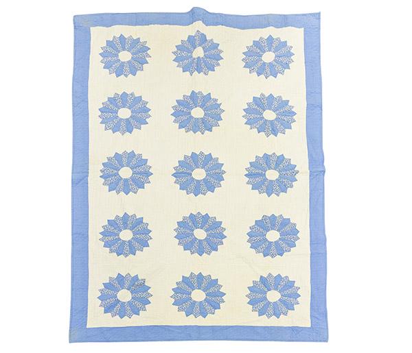 Hand Stiched Sunflower Quilt (1 of 6)