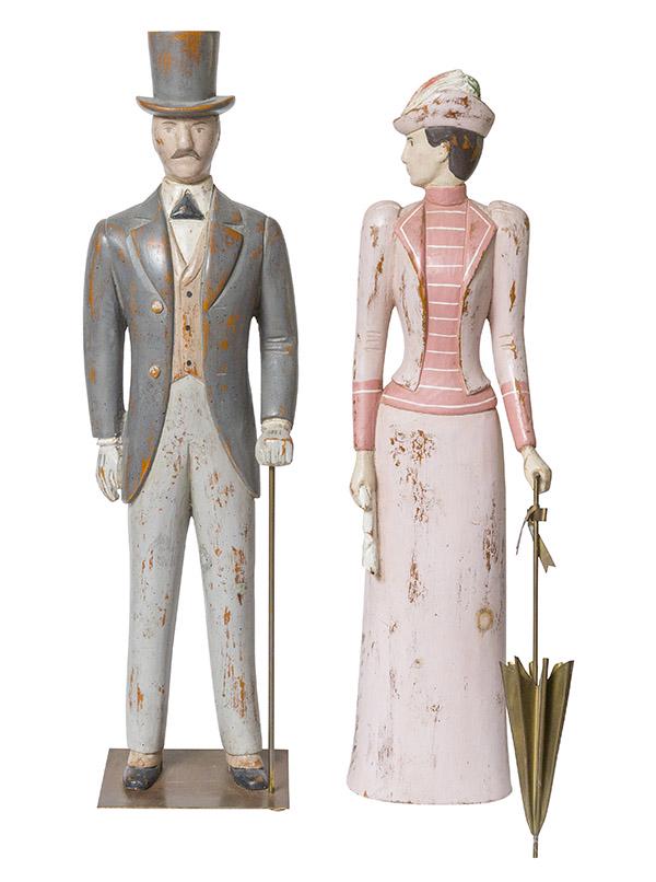 Saareid Carved Elegant Couple (1 of 6)