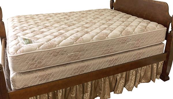 Stern & Foster Queen Size Mattress Set (1 of 6)