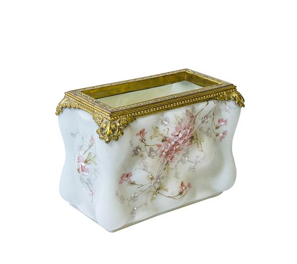 Wavecrest Letter Photo Holder: Wavecrest photo or letter holder. Gold gilded metal rim and gilded corners. Decorated with forget-me-not flowers on all 4 sides. Egg crate mold. Unmarked 5 1/2" W x 3 1/4" D x 4 1/4" H