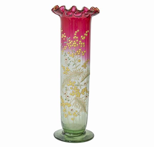 Rubina Verde Vase with Enamel Flowers: Rubina Verde Vase with Enamel floral decoration. Ribbed body formed in Rubina Art Glass - 9" Inverted Thumbprint, Tri-Corner Top, Enamel Daisy Decor. Cranberry glass at the top and gradating green at 