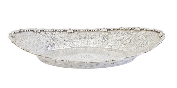 Loring Andrews "Castle" Pattern Sterling Bread Tray (1 of 10)