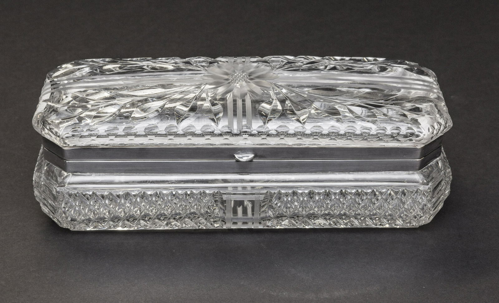 Cut Glass Hinged Lid Glove Box (1 of 8)