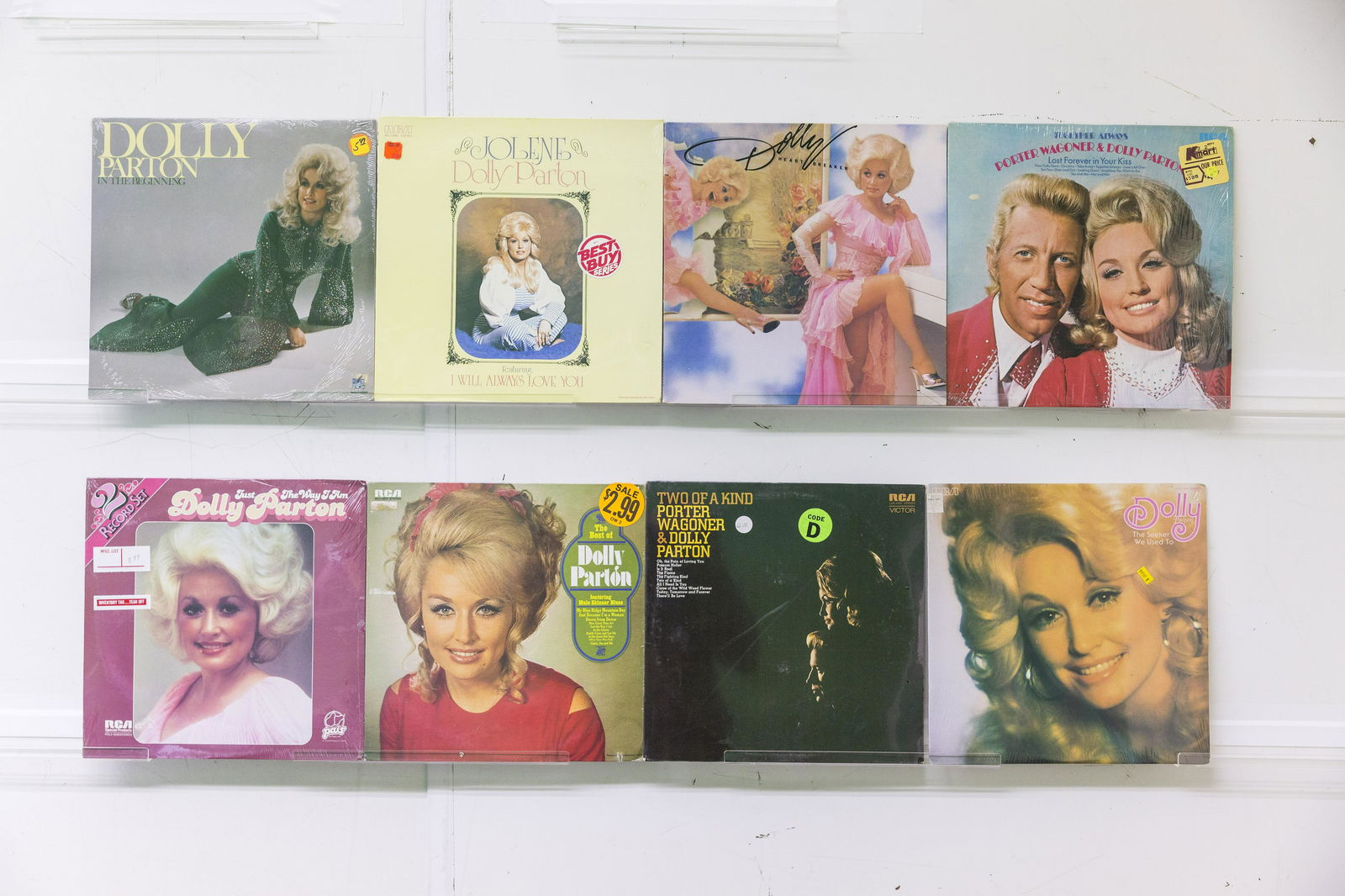 8 Dolly Parton Vinyl Records (1 of 5)