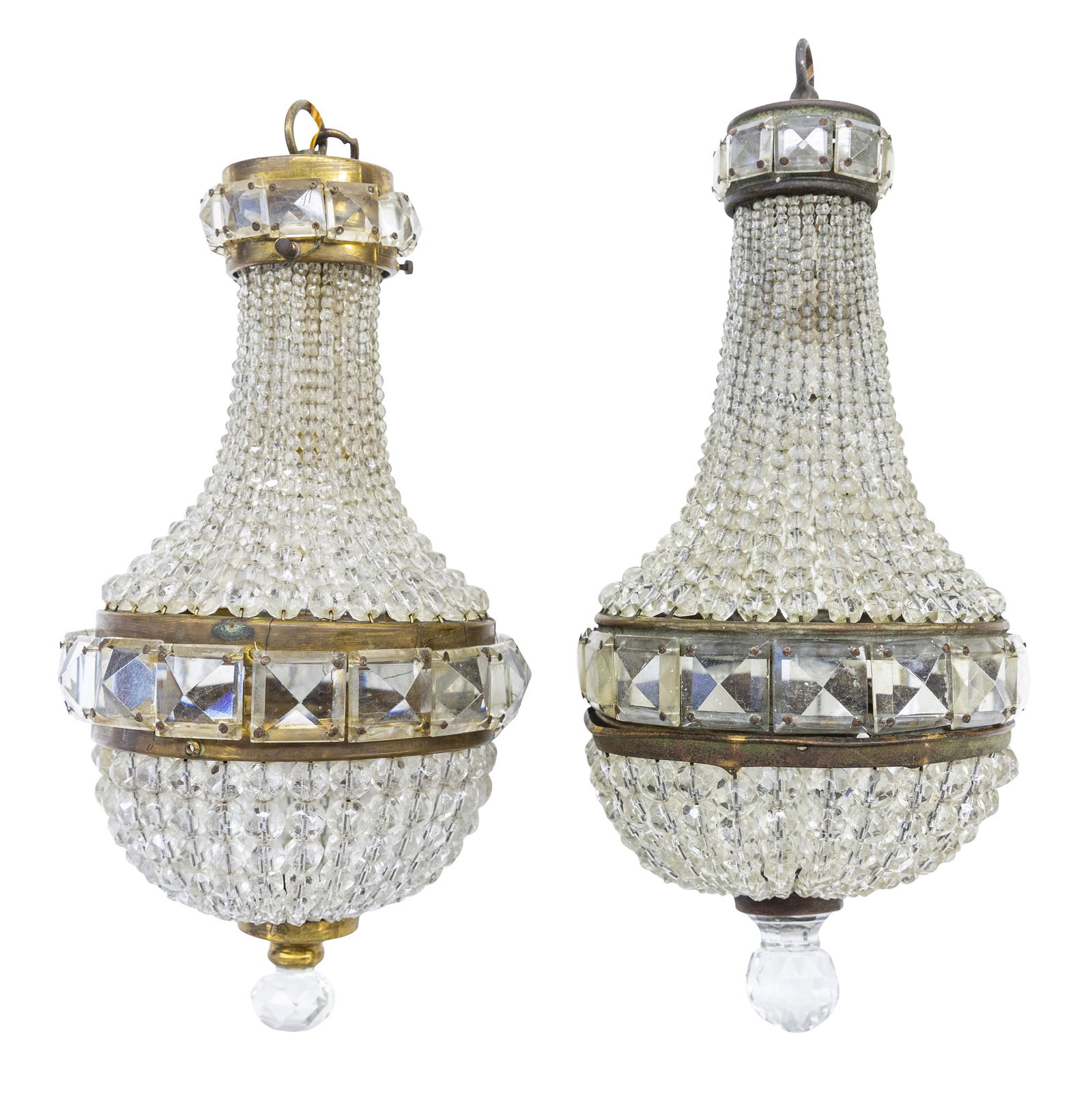 Wedding Cake Pendant Lights (1 of 8)