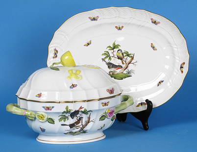 Herend Tureen and Platter: Birds in Paradise Pattern Tureen and Platter with lemon handle Size: 8, 12.5, 15