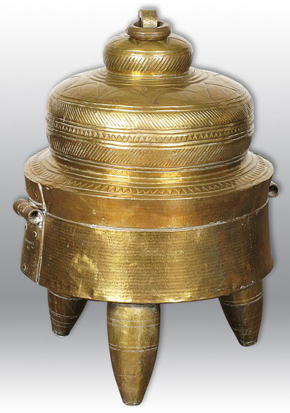 19th c India Brass Decorative Kettle: three legs, momumental size, for opium, Size: 36H x 27 round