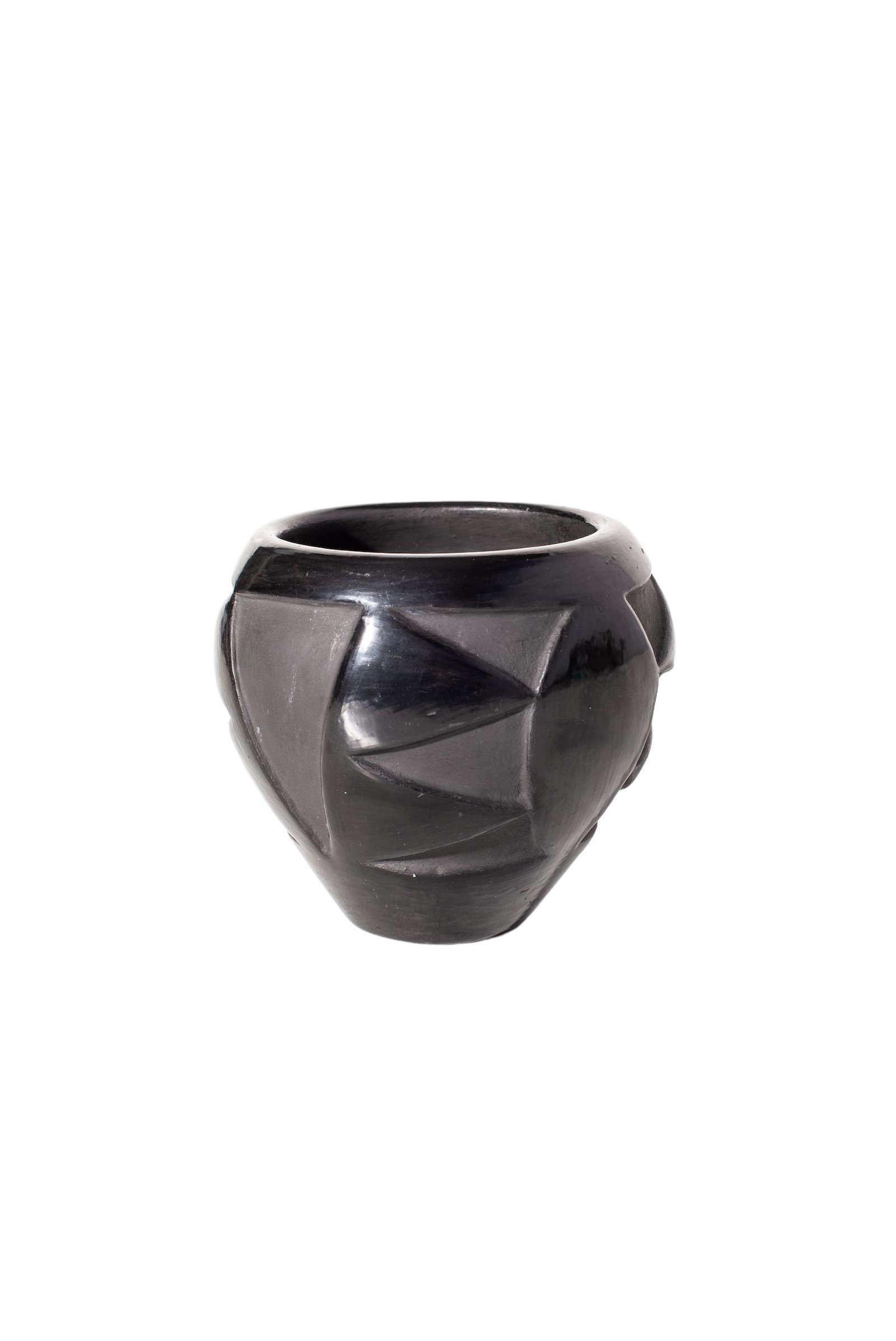 Tapia Santa Clara Blackware Vase: Vase. Carved with tooth design. 20th century. 5dia x 4.75h.