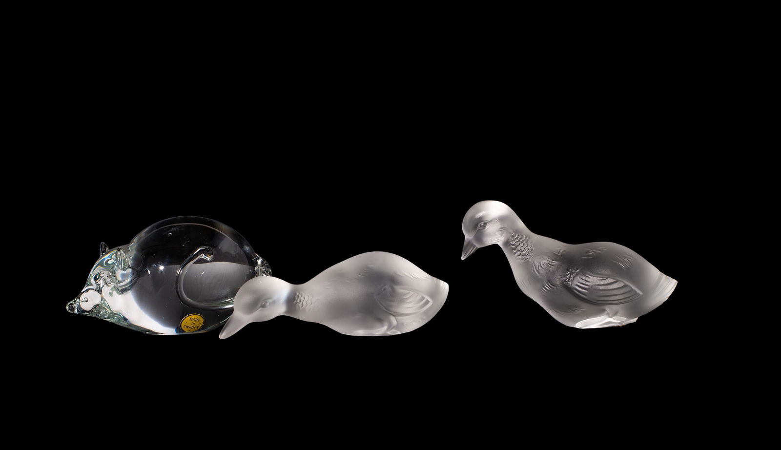 Baccarat French Crystal Ducks Plus (1 of 5)